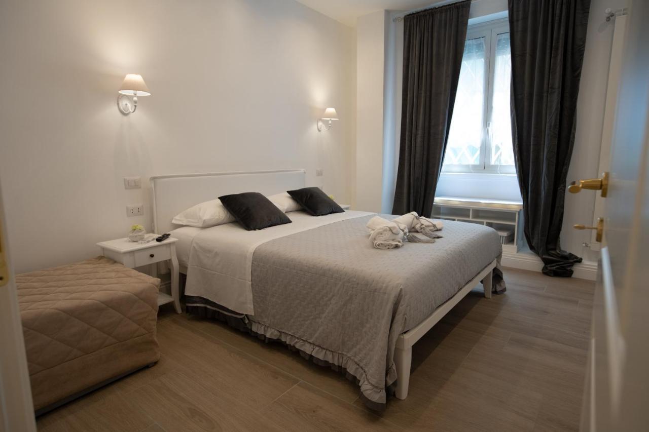 Suite Imperiale Colosseo Рим Екстериор снимка