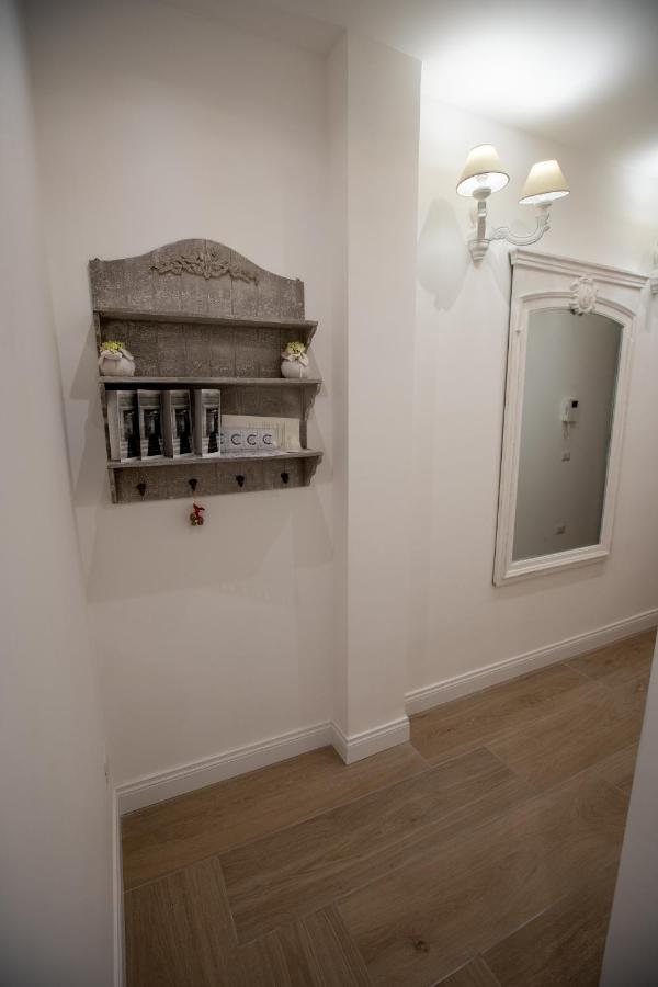 Suite Imperiale Colosseo Рим Екстериор снимка