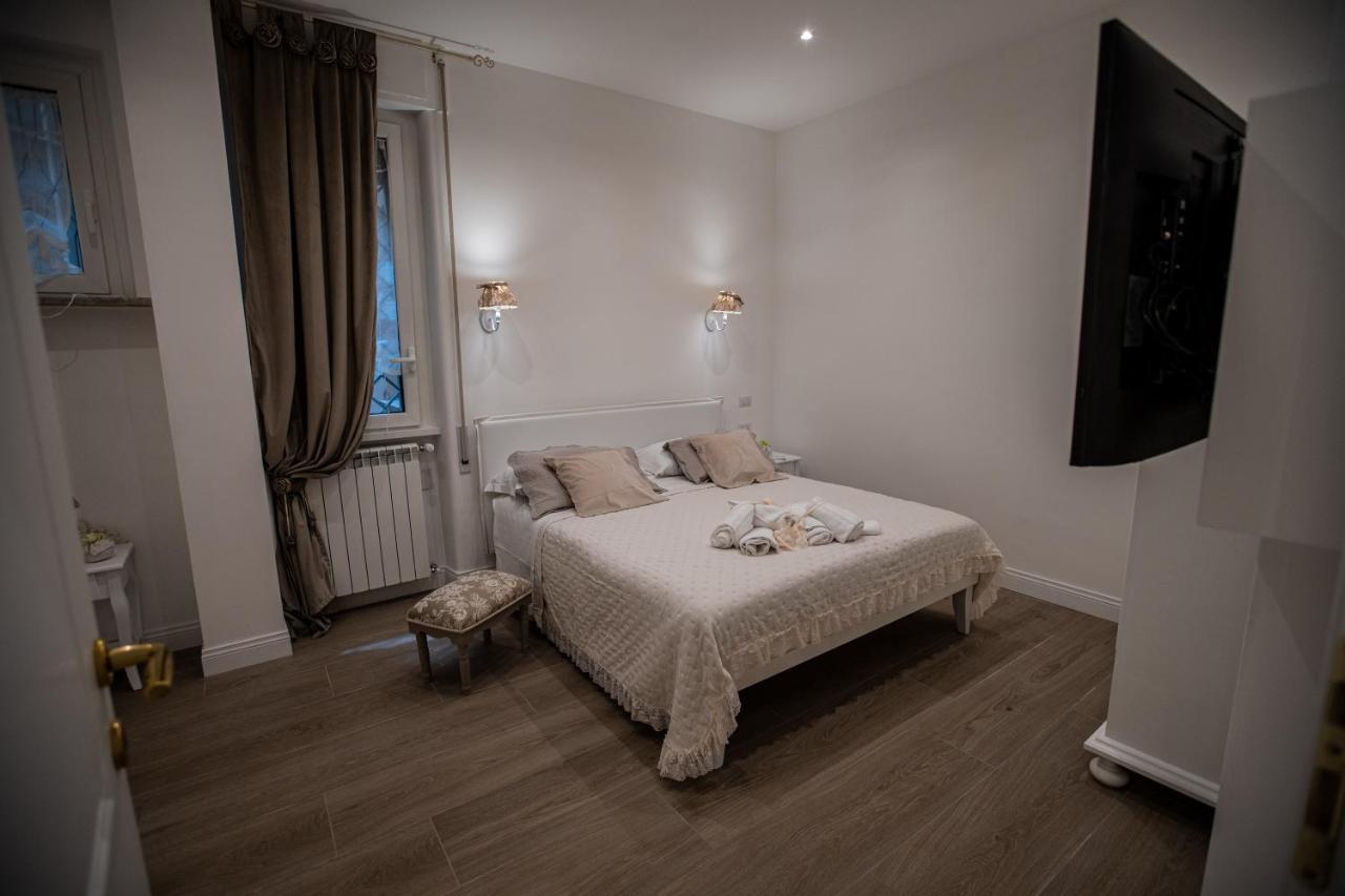 Suite Imperiale Colosseo Рим Екстериор снимка