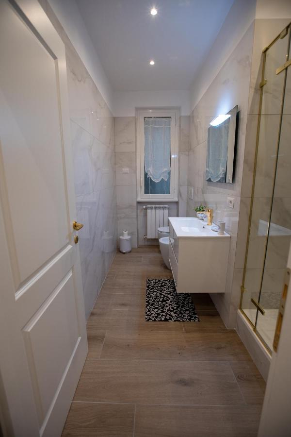 Suite Imperiale Colosseo Рим Екстериор снимка